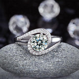 Twist Bezel 1.25 Carat Round Cut Sapphire Ring