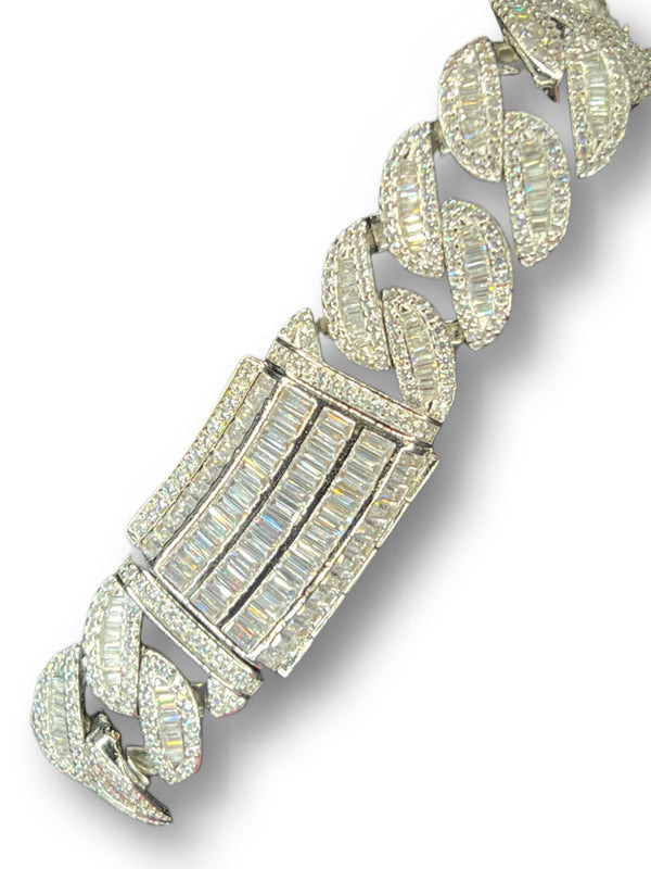 Iced Out Baguette 18mm 20 Inch White Gold Cuban