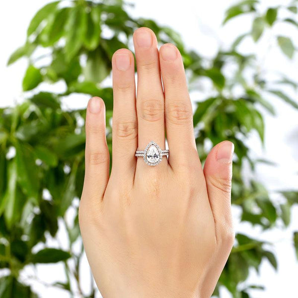 #diamondring, #luxuryjewelry, #dbejewelry , #diamonds, #onlineboutique, #dbejewels, #engagement, #ruby, #mensjewelry, #cuban, #kaysfinejewelry, #diamond, #jewelry, #accessories, #finejewelry, #necklace, #bracelet, #earrings, #ring, #cheapjewelry, #rimorjewelry, #gold, #giftidea, #moissanite, #sterlingsilver , #brillancefinejewelry , #bridalJEWELRY, #weddingplans, #celebrities, #freshwaterpearls, #Budgetbride
